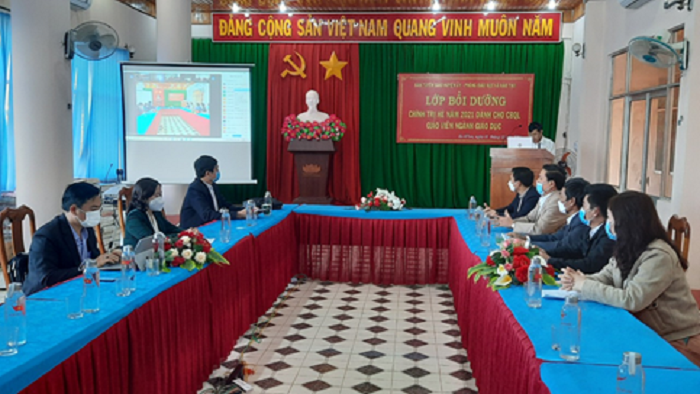 Lớp bồi dưỡng chính trị hè năm học 2021 – 2022 cho cán bộ quản lý, giáo viên huyện Ea H’leo